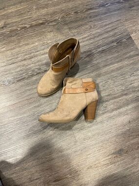 Francesca's Collections Beige Suede Ankle Booties with Accent Strap